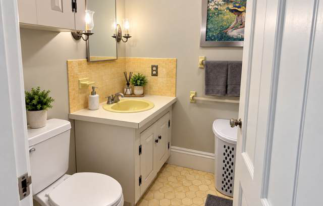 Capital Allowances Layout 2β4 Saunders Street, Salem MA | Six-Unit Multifamily Investment | NSRA